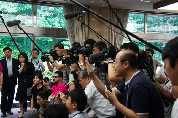 WCS_CourtesyVisit_0729_005.jpg
