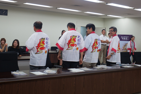 WCS_CourtesyVisit_0729_012.jpg