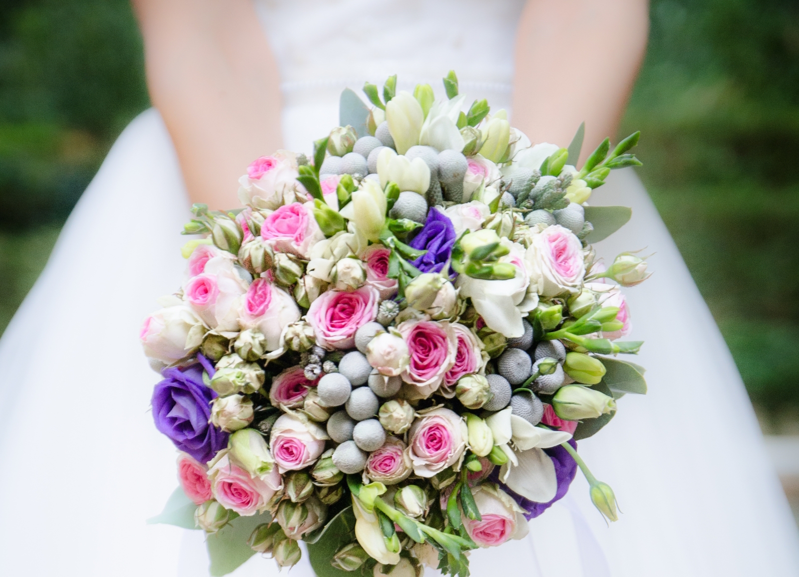 wedding-bouquet-bouquet-bride.jpg